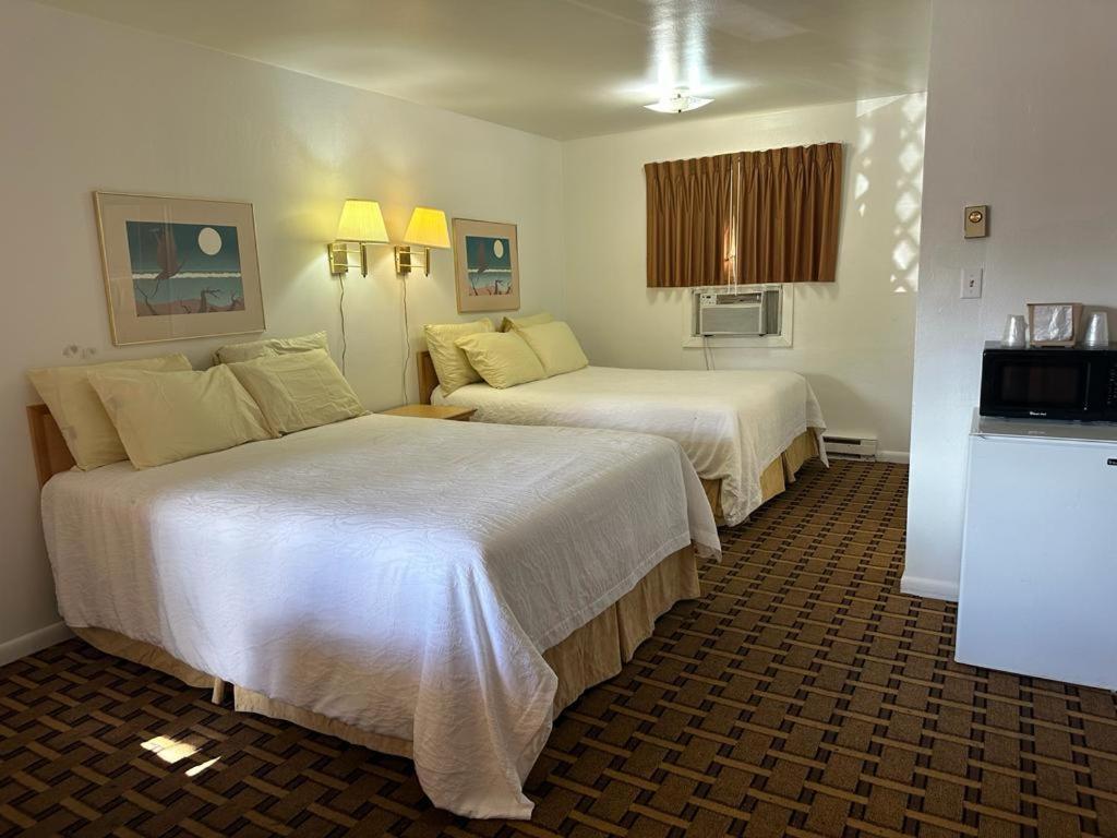 Ski'S Western Motel Great Falls Ngoại thất bức ảnh